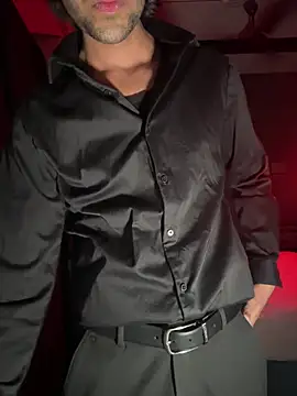 fitboy xxx online show from April 8, 2026, 9:49 pm