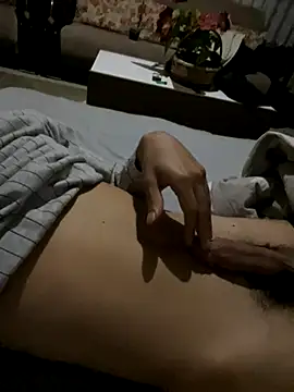 feaknss online show from December 1, 2025, 10:10 pm