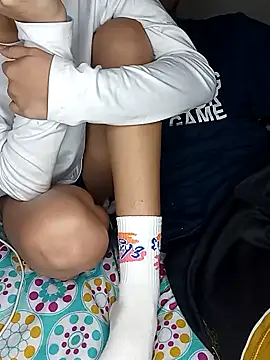 Snapshot of Noface17 chatting on December 14, 2025, 2:07 am Noface17 online show from December 14, 2025, 2:07 am