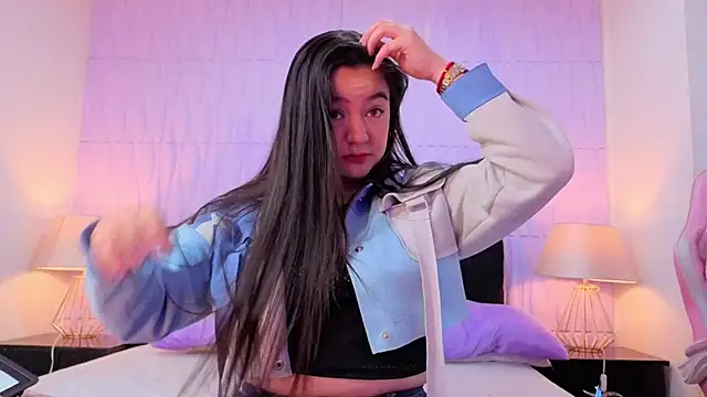 Valeria Dean online show from December 3, 2025, 12:15 pm