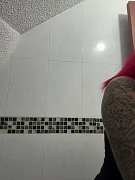 Scarlett firee online show from December 5, 2025, 4:05 pm