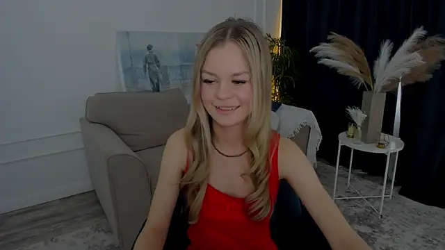 Snapshot of MidnighteAura chatting on June 28, 2026, 11:38 am MidnighteAura online show from June 28, 2026, 11:38 am