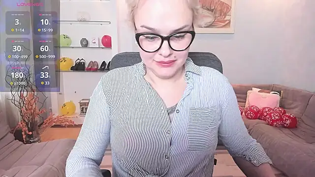 KamillaJei online show from February 24, 2026, 6:14 am