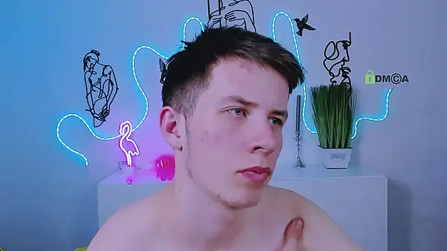 leo valor online show from March 8, 2026, 10:13 pm