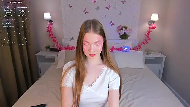 Snapshot of Tessa_Sunn chatting on February 21, 2026, 11:40 pm Tessa Sunn online show from February 21, 2026, 11:40 pm