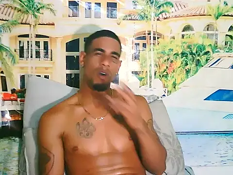 Snapshot of IndianMuscle69 chatting on December 2, 2025, 7:54 am IndianMuscle69 online show from December 2, 2025, 7:54 am