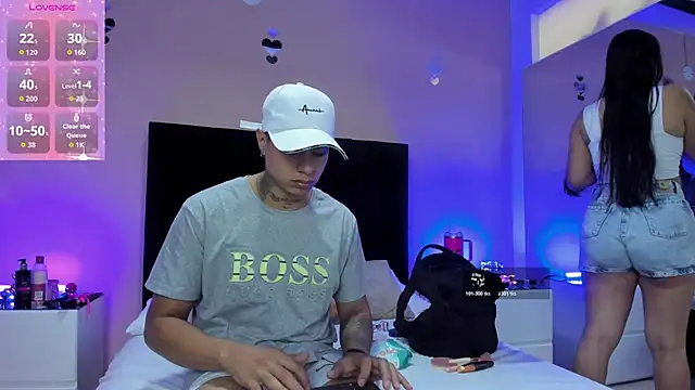 kaylaa sex online show from April 2, 2026, 12:45 pm