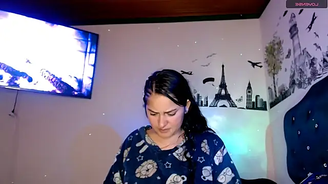 MisNicol online show from January 7, 2026, 11:26 am