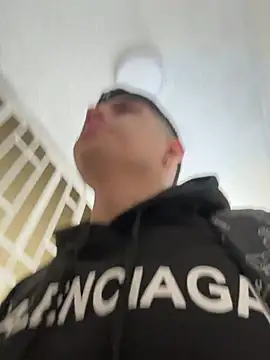 Johan stick online show from January 8, 2026, 3:29 pm