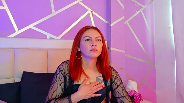 Dafnexxx online show from December 1, 2025, 5:36 pm