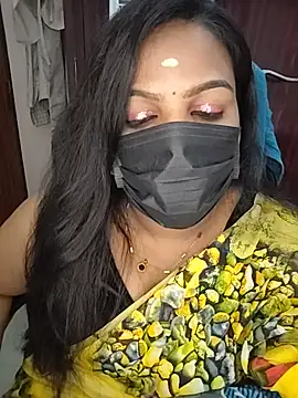 Snapshot of Tamil_Shara chatting on June 9, 2026, 7:37 pm Tamil Shara online show from June 9, 2026, 7:37 pm