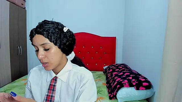 Samantha luv  online show from March 15, 2026, 4:47 pm