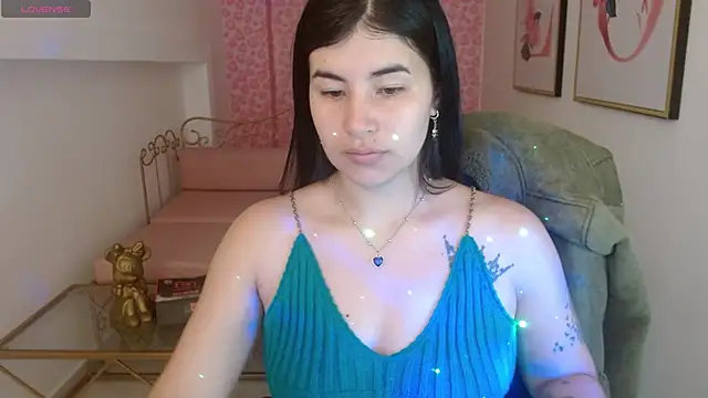 Nina harpper  online show from March 19, 2026, 12:38 pm