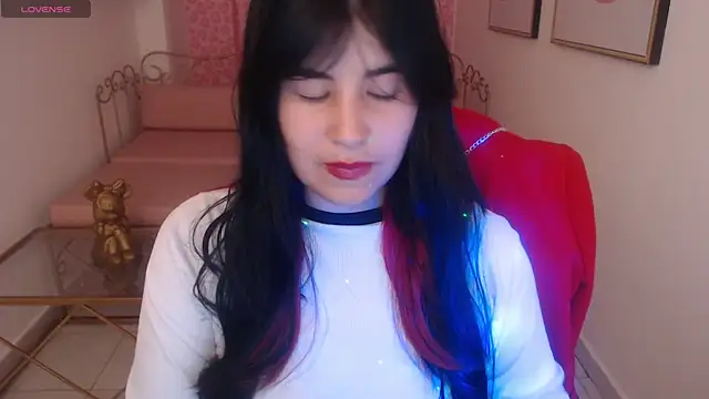 Snapshot of Nina_harpper_ chatting on February 13, 2026, 12:38 pm Nina harpper online show from February 13, 2026, 12:38 pm