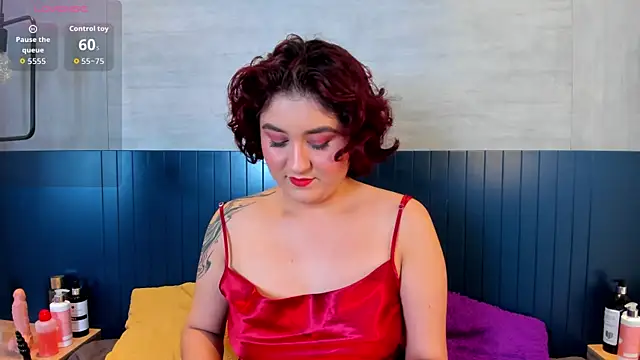 MissSavage  online show from January 13, 2026, 7:40 pm