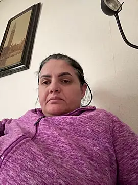 Snapshot of gini92 chatting on February 1, 2026, 12:25 pm gini92 online show from February 1, 2026, 12:25 pm