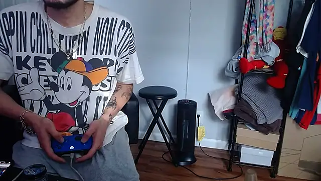 Longdforya online show from May 10, 2026, 10:22 pm