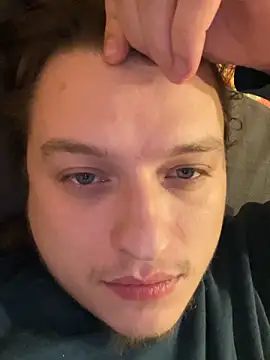 CletusBradburry online show from December 2, 2025, 1:06 am