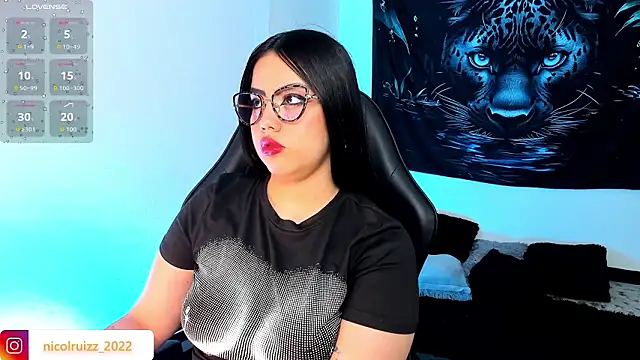 Snapshot of Nicolle_Ruizz chatting on February 1, 2026, 7:34 pm Nicolle Ruizz online show from February 1, 2026, 7:34 pm