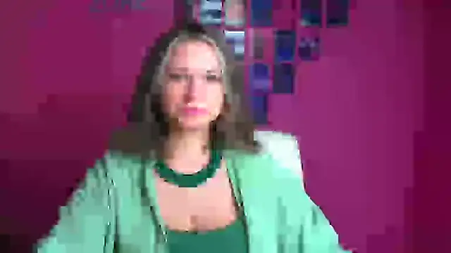 Melodie Aster online show from February 5, 2026, 6:20 am