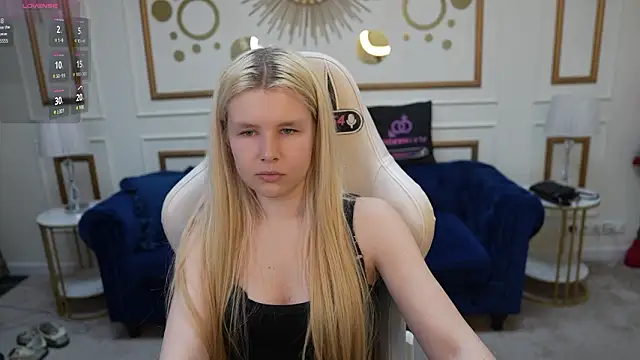 Snapshot of Dana_baby chatting on March 12, 2026, 3:49 pm Dana baby online show from March 12, 2026, 3:49 pm