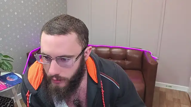 Snapshot of Ant_Power chatting on December 20, 2025, 5:27 pm Ant Power online show from December 20, 2025, 5:27 pm