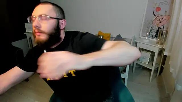 Snapshot of Ant_Power chatting on January 19, 2026, 2:43 pm Ant Power online show from January 19, 2026, 2:43 pm