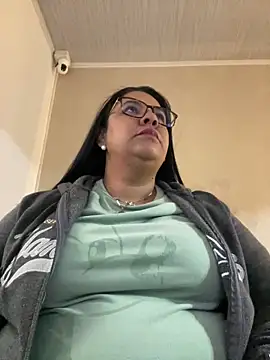 Carameloswing1 online show from February 4, 2026, 12:22 pm