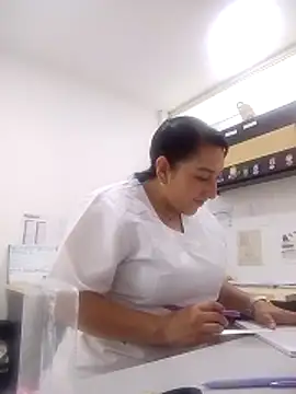Snapshot of Valeria_montana_ chatting on June 1, 2026, 12:16 pm Valeria montana online show from June 1, 2026, 12:16 pm