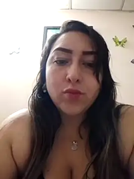Snapshot of Valeria_montana_ chatting on July 6, 2026, 12:39 am Valeria montana online show from July 6, 2026, 12:39 am