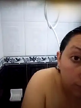 Snapshot of Valeria_montana_ chatting on June 27, 2026, 6:03 pm Valeria montana online show from June 27, 2026, 6:03 pm