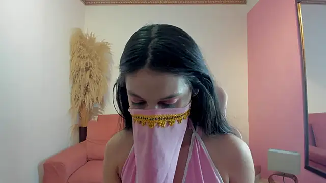 AdrianaTorres  online show from April 23, 2026, 7:37 pm