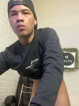 SweeXioji online show from December 19, 2025, 5:15 pm