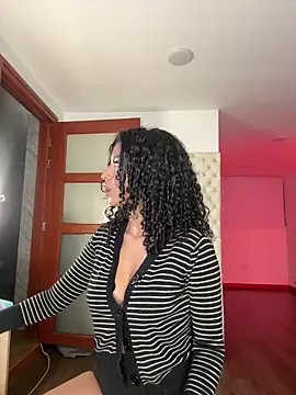 Snapshot of NaomiGarcia1 chatting on May 30, 2026, 12:28 am NaomiGarcia1 online show from May 30, 2026, 12:28 am