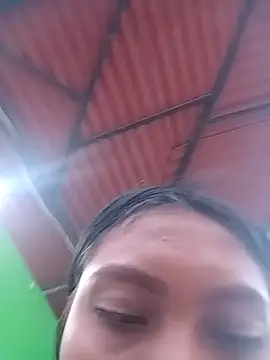 Snapshot of Zoe_Girl520 chatting on December 3, 2025, 10:20 pm Zoe Girl520 online show from December 3, 2025, 10:20 pm