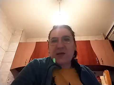 Dana92va online show from March 28, 2026, 3:35 pm