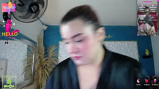 Snapshot of Mia_Duque1999 chatting on February 17, 2026, 8:28 pm Mia Duque1999 online show from February 17, 2026, 8:28 pm