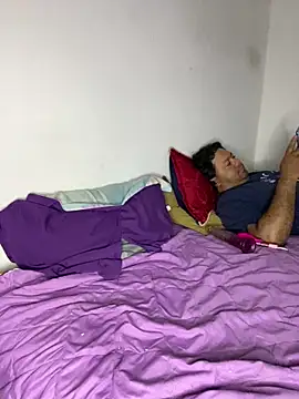 Snapshot of Jennmyller_ chatting on April 17, 2026, 5:21 am Jennmyller online show from April 17, 2026, 5:21 am