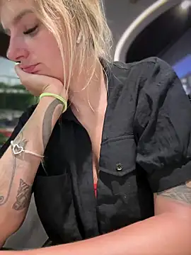 Betsy online show from January 21, 2025, 1:11 pm