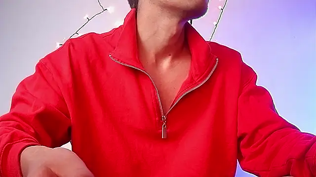 Snapshot of nicolatinboy chatting on February 13, 2026, 9:04 pm nicolatinboy online show from February 13, 2026, 9:04 pm