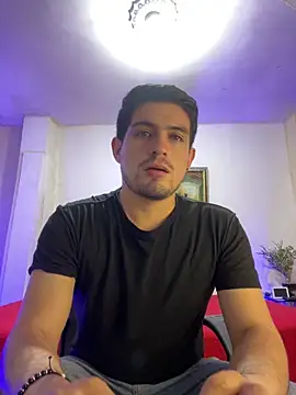 Snapshot of williamsmiiths16 chatting on February 7, 2026, 3:03 am williamsmiiths16 online show from February 7, 2026, 3:03 am