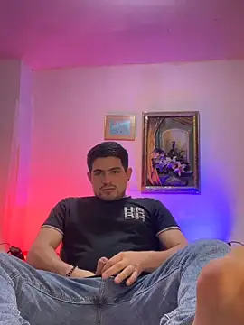 Snapshot of williamsmiiths16 chatting on February 23, 2026, 11:55 am williamsmiiths16 online show from February 23, 2026, 11:55 am