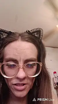 Snapshot of snowbird1117 chatting on February 27, 2026, 8:25 am snowbird1117 online show from February 27, 2026, 8:25 am