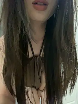 yaqing666 online show from June 9, 2026, 3:02 pm