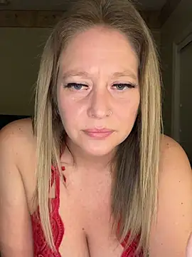 MissyLovelace online show from February 11, 2026, 12:27 pm