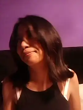 Honey bun06 online show from April 2, 2026, 6:53 am