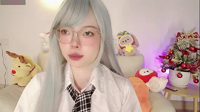 Miyeoonn online show from December 15, 2025, 7:31 pm