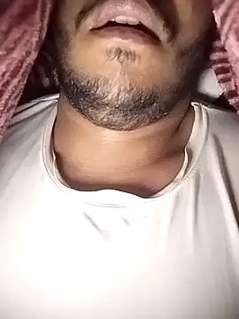 Rent your boyfriend online show from January 7, 2026, 5:40 pm