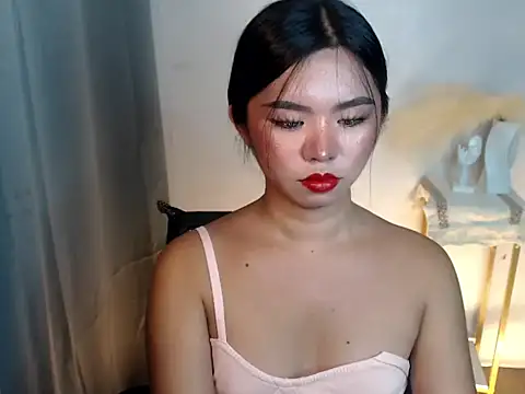 Snapshot of voganmarie chatting on May 31, 2026, 1:06 pm voganmarie online show from May 31, 2026, 1:06 pm