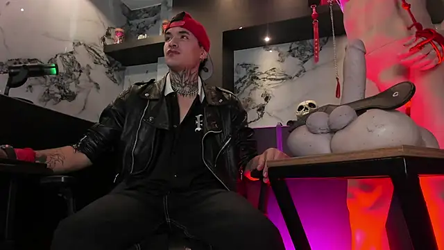 AlecBanne online show from February 9, 2026, 11:36 pm